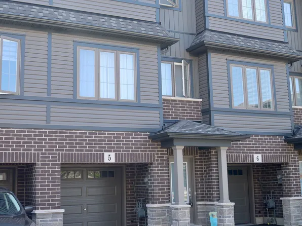 124 Compass Trl #5, Cambridge, ON N3E 0B7