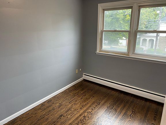 4th image of 1201 W Chelten Ave APT 5