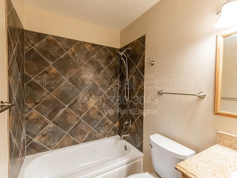 8050 E Clarendon Ave — Photo 11