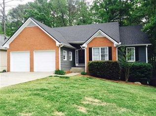 35 White Oak Dr, Cartersville, GA 30121