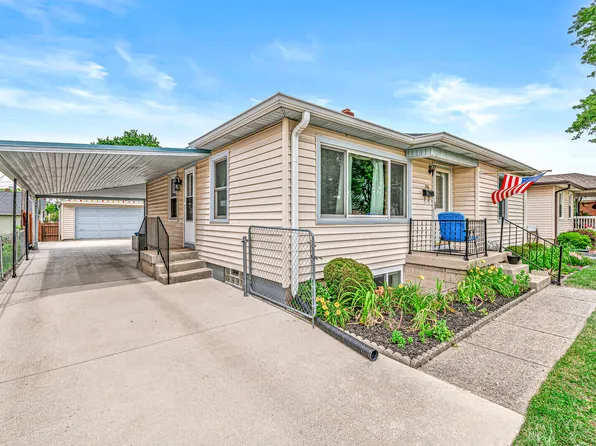 208 N 15th Ave, Beech Grove, IN 46107