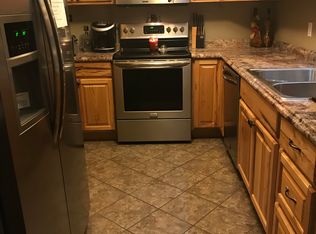 771 Service Ave, Sharon, PA 16146