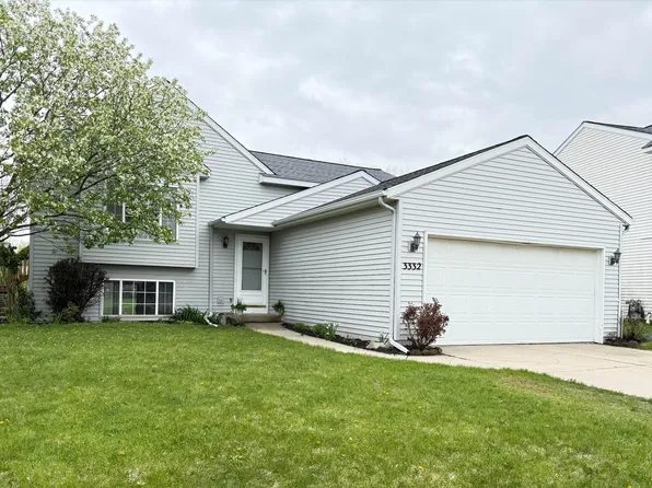 3332 Hampton Downs Dr SE, Kentwood, MI 49512