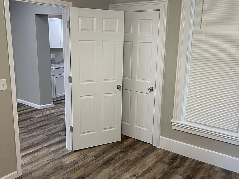 409 State St #LOWER FLOOR — Photo 7