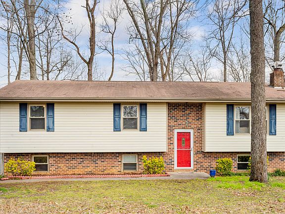 2nd image of 4717 Pebble Brook Cir NE #52