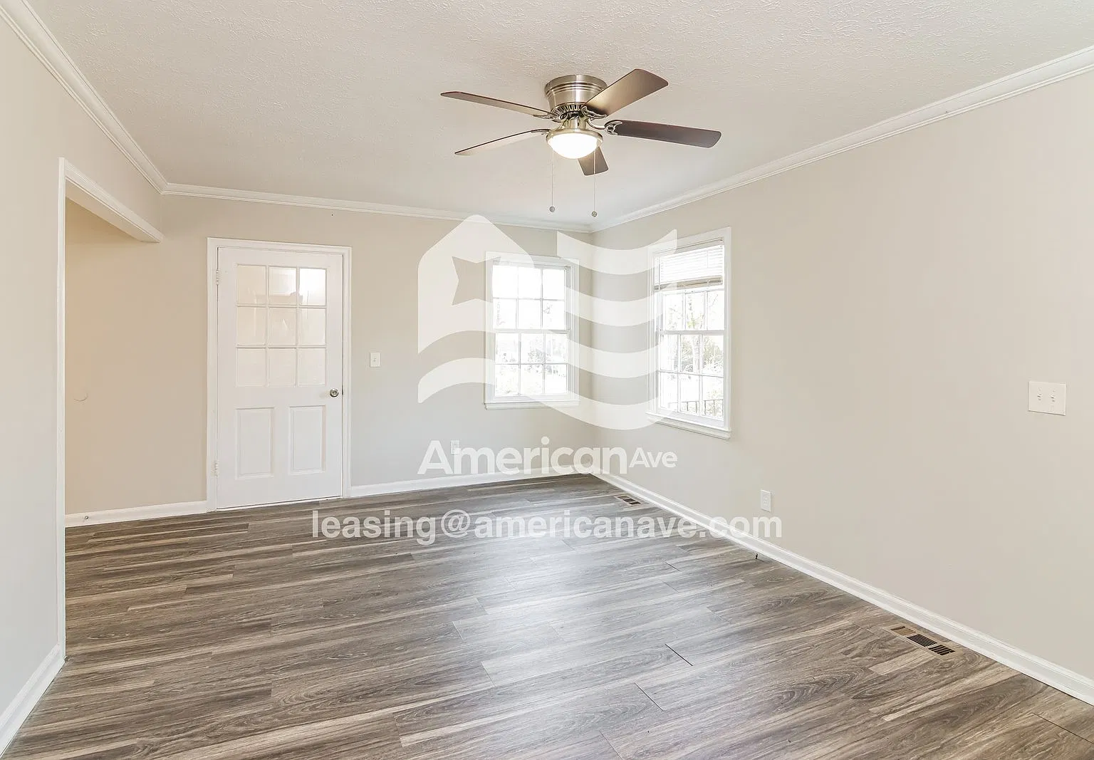 3 bed, 1.5 bath, 1234 sqft, $1,340 — Photo 2