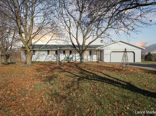 1839 144th Ave, Dorr, MI 49323