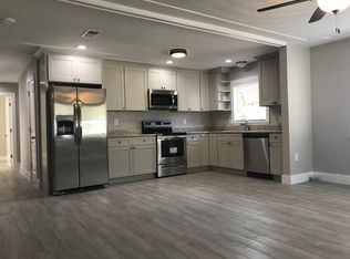 2566 Novus St, Sarasota, FL 34237