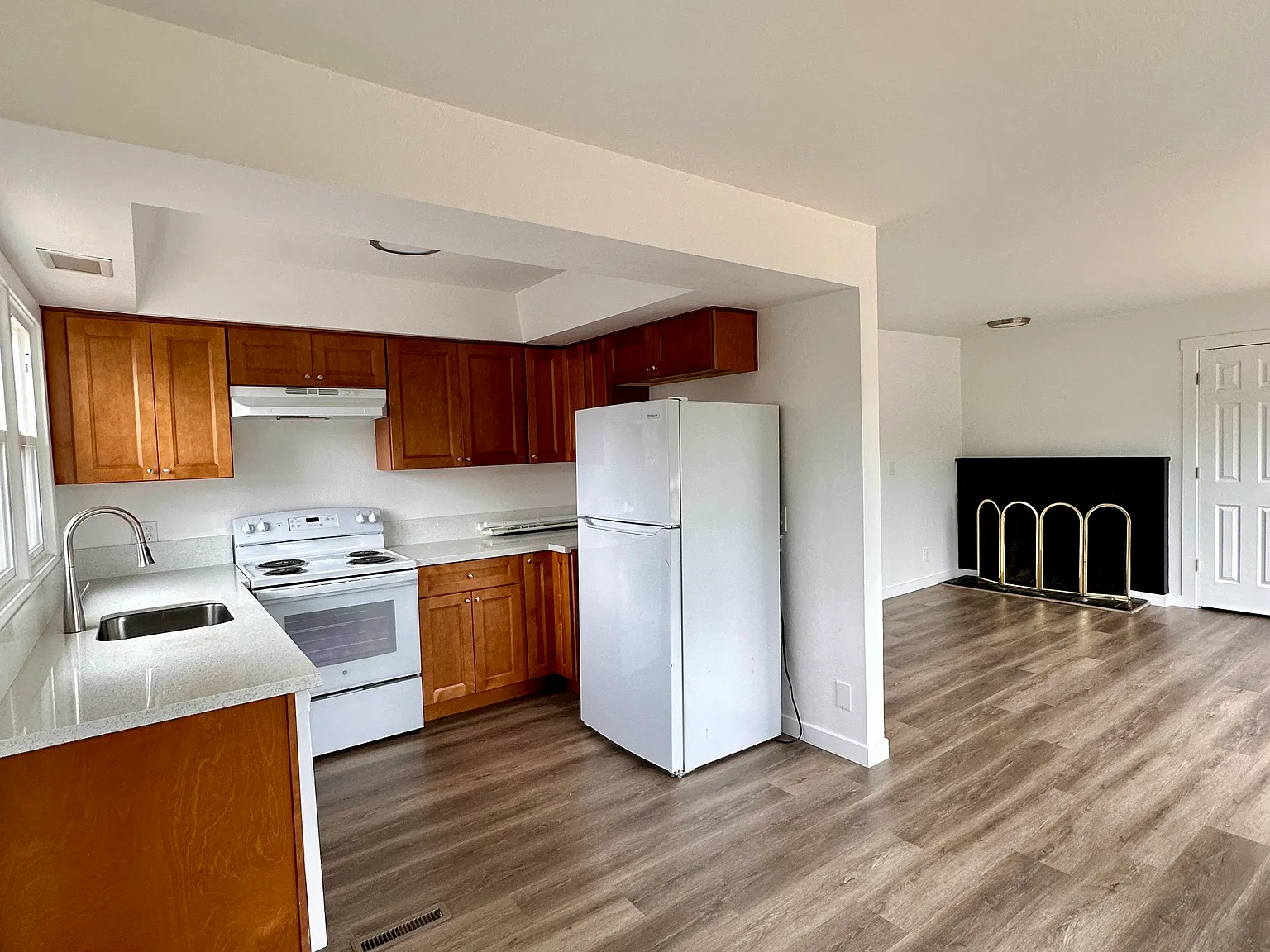 2 bed, 1500 sqft, $2,295 — Photo 1