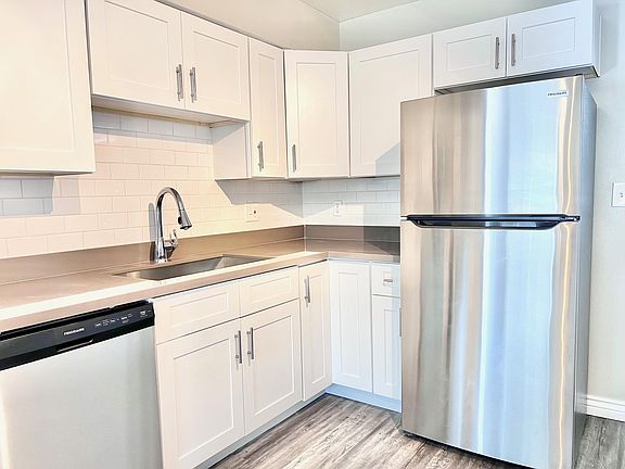 3rd image of 4750 N 28th St #18
