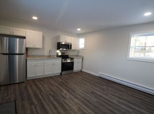 Beautifully Remodeled And Completed 1 Bedroom Apartment. Free Month Of Rent!*, Ravena, NY 12143