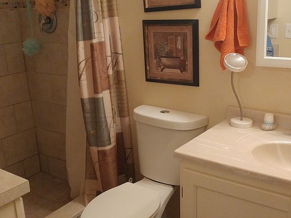 5th image of 5572 Walling Dr