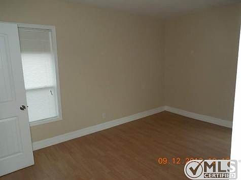 5th image of 3520 Morehead Ave