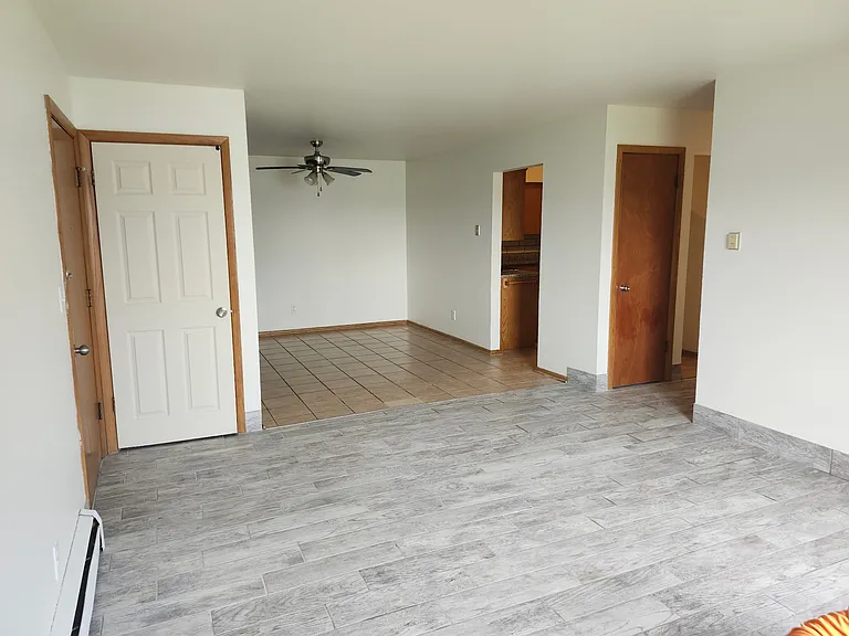 4824 N 104th St #12 — Photo 10