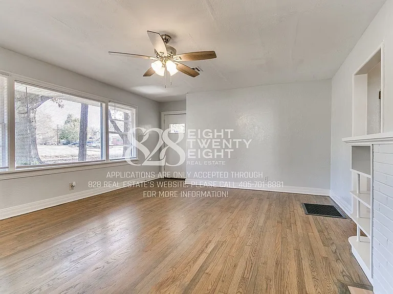 930 Miller Ave — Photo 10
