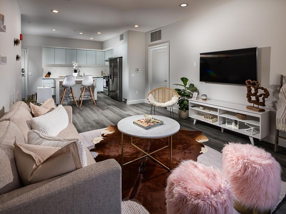 1st image of 60 S Vinedo Ave #103