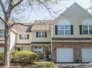 52 Cooper Ln, Millington, NJ 07946