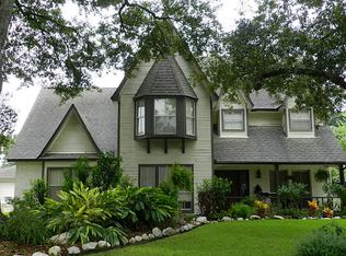 9111 New Forest Rd, Spring, TX 77379