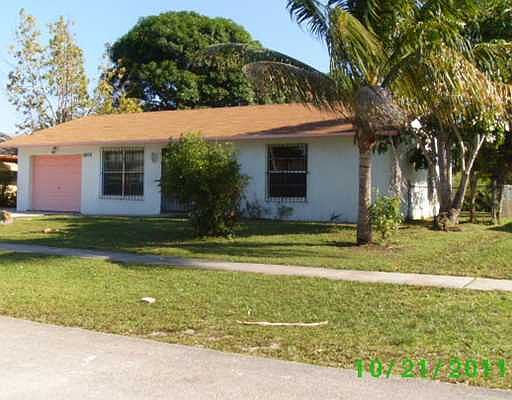 1st image of 5808 W Bermuda Circle