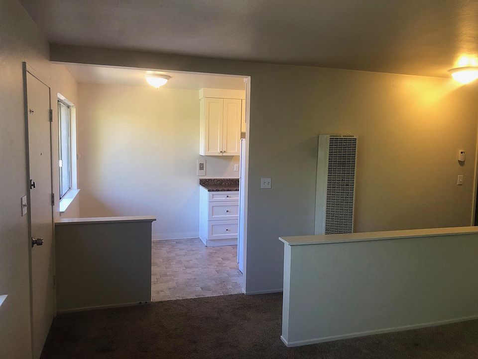 406 JONES ST Martinez CA Zillow