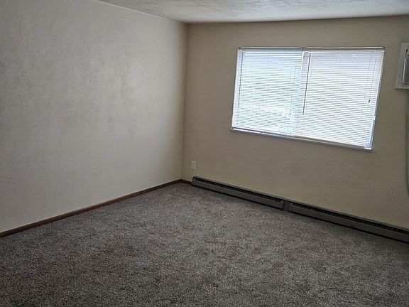 5th image of 4644 Burkhardt Ave #4654-C