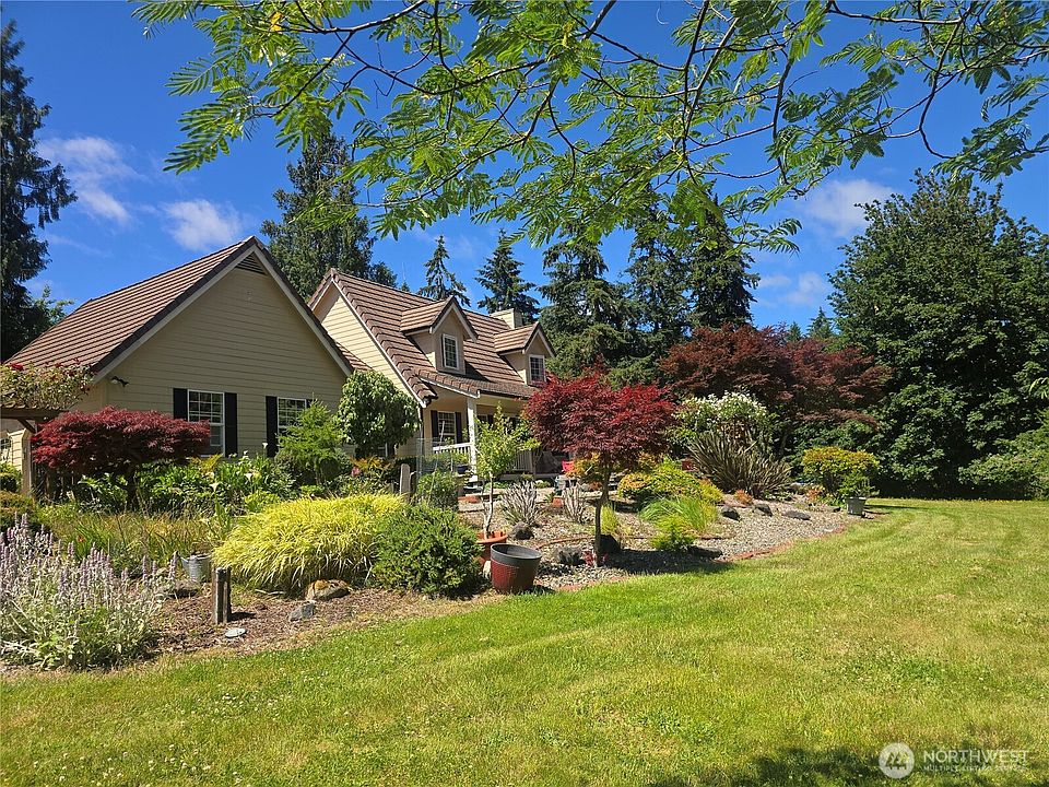 1st image of 654 9th Avenue