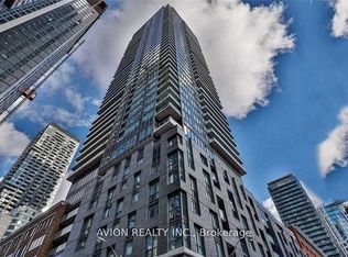 115 Blue Jays Way #906, Toronto, ON M5V 0N4