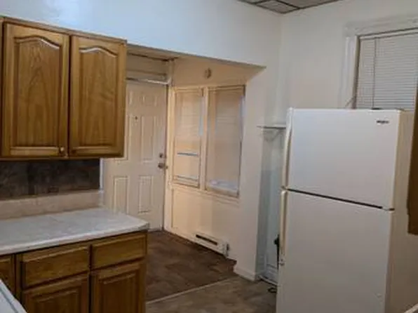 1340 W Turner St APT 1, Allentown, PA 18102