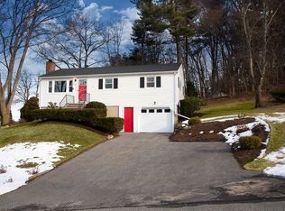 29 Michigan Dr, Hudson, MA 01749