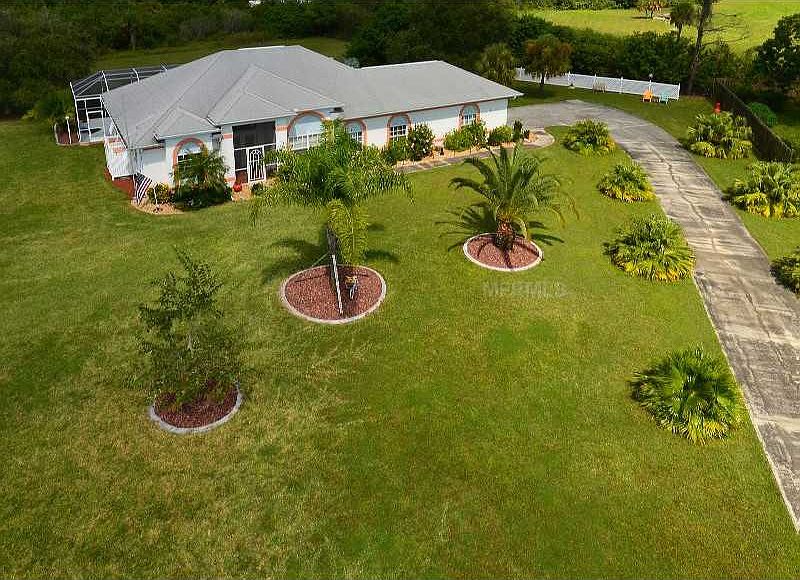 1st image of 8180 Casa De Meadows Dr