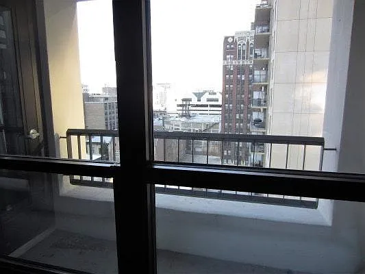 1030 N State St #5 — Photo 4