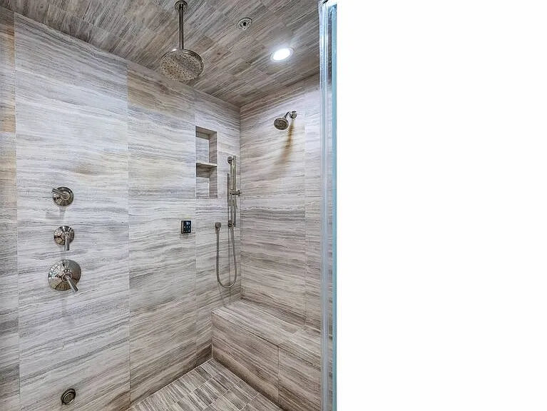 3110 Benedict Canyon Dr — Photo 50