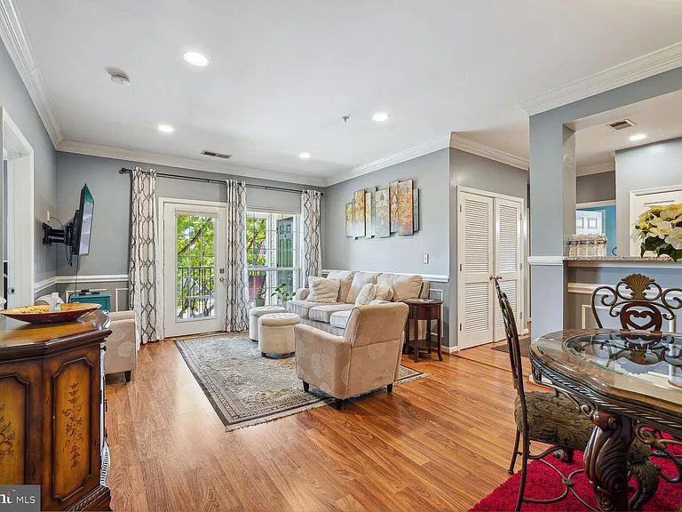 4850 Eisenhower Ave #205 — Photo 10