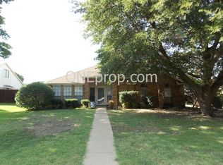 711 Deep Well Dr, Allen, TX 75002