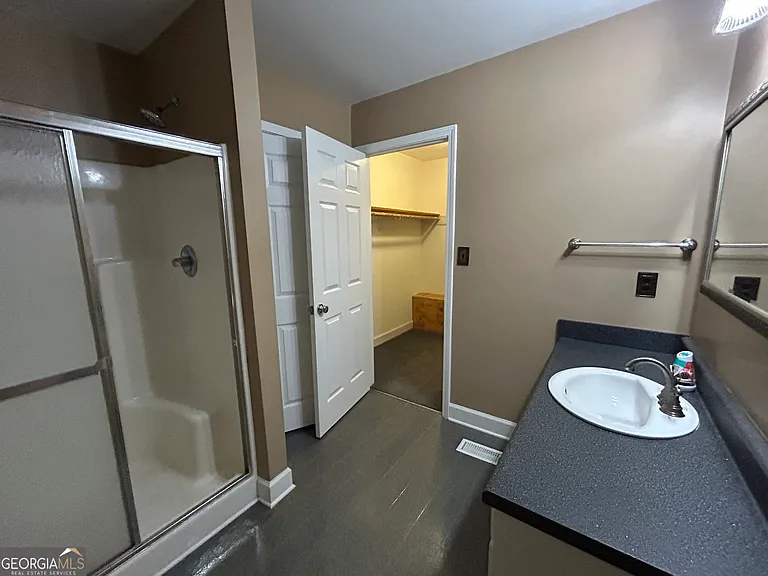 308 Wynterhall Dr — Photo 7