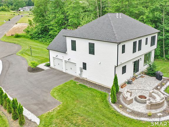 2nd image of 56 Stone House Lane
