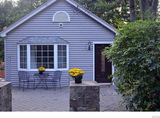 31 Vernon Dr, Carmel, NY 10512