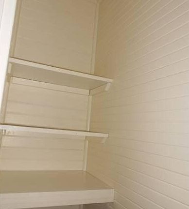 Walk in Pantry