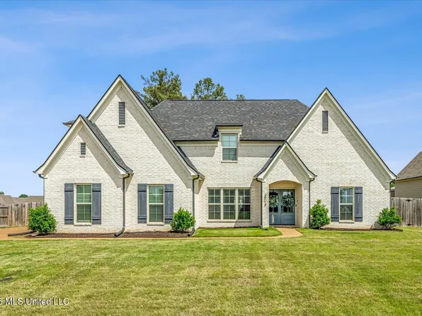3974 Summer Pointe Dr, Olive Branch, MS 38654
