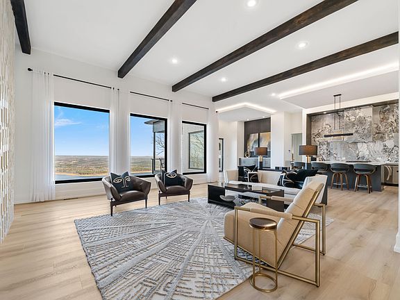 2nd image of 111 Bluff View Dr