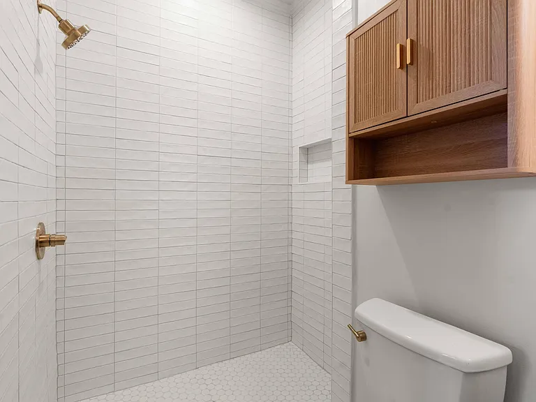 955 Adair Ave NE #1 — Photo 18