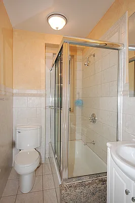 Sold by Green Line Realty | media 2