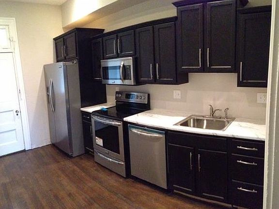 2nd image of 111 W Unaka Ave APT 3