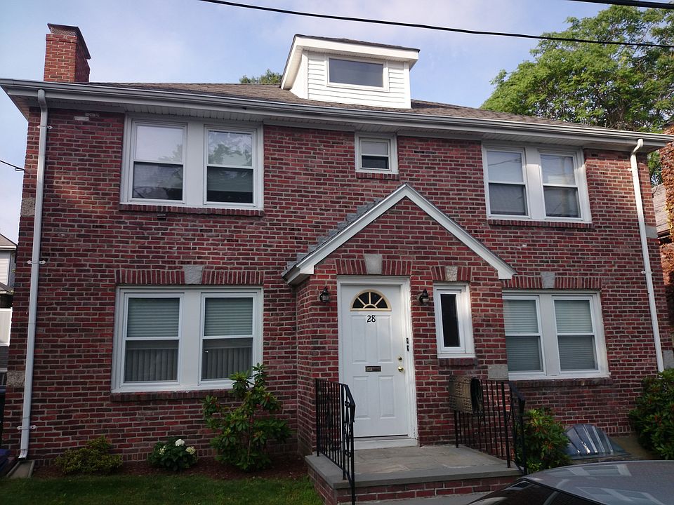 2nd image of 28 Colwell Ave