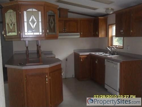 5th image of 68683 Barrywade St