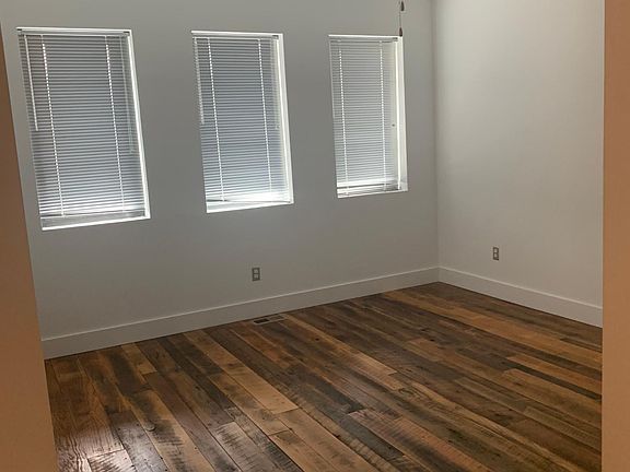 5th image of 1225 4th Ave S APT 114