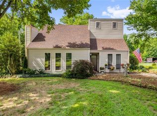 9501 County Line Rd, Kernersville, NC 27284