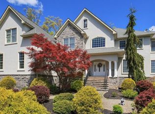 31 Washington Valley Rd, Warren, NJ 07059