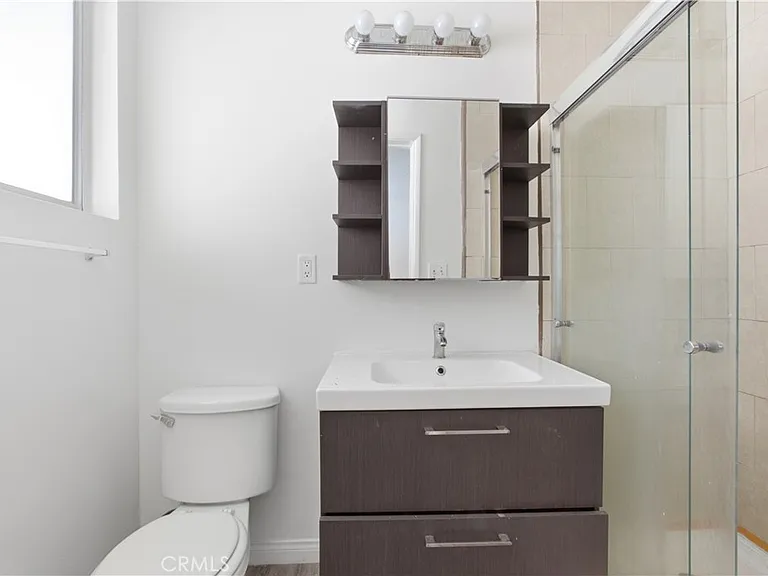 5168 Yarmouth Ave #16 — Photo 12