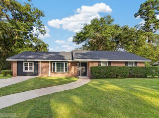 708 Marlborough Ct, Hinesville, GA 31313